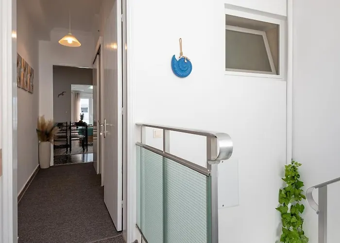 Apartman Wave 1 Min Walk To Near Center Kosz