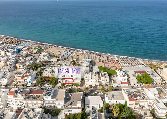 Wave 1 Min Walk To Near Center *